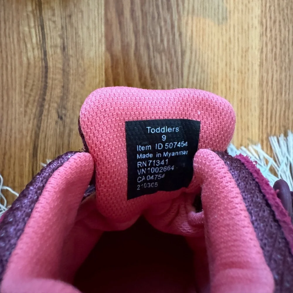 L.L. Bean Kids Boots - Burgundy and Gray - Picture 5 of 5